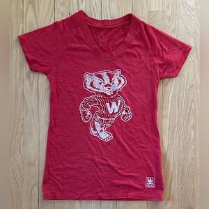 Wisconsin Badgers Adidas College Vault Women’s V Neck T-Shirt, Size M